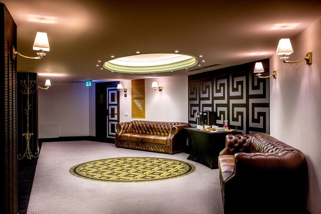 Hotel Dana Business & Conference Шчечин Екстериор снимка